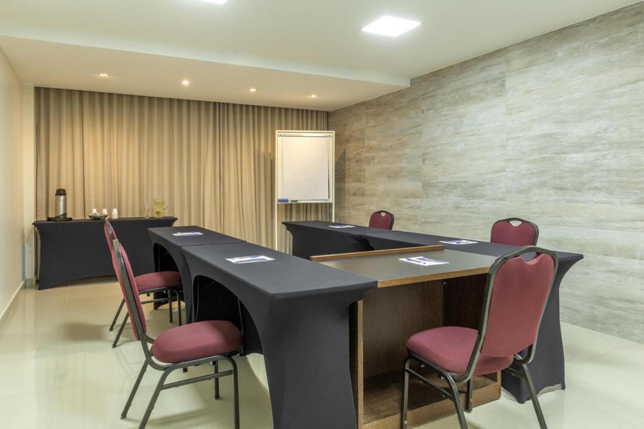 Sia Park Executive Hotel Candangolandia Dış mekan fotoğraf