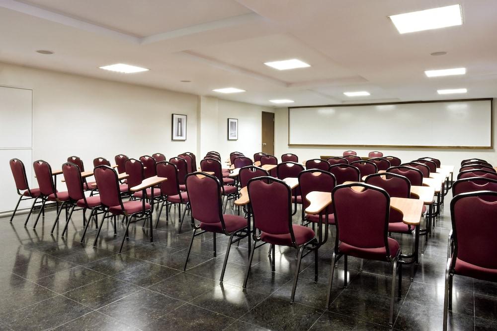 Sia Park Executive Hotel Candangolandia Dış mekan fotoğraf